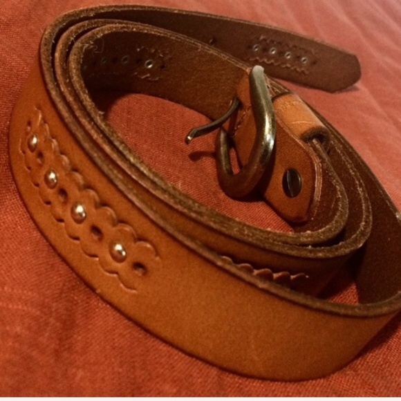 Light Brown Studded Etched Leather Belt Size M/L - Picture 2 of 5